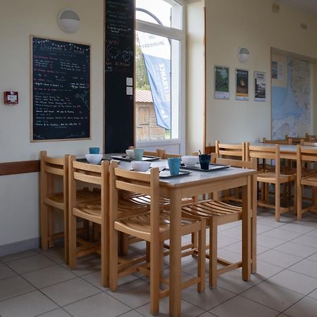 Auberge De Jeunesse Hi Genêts Екстериор снимка