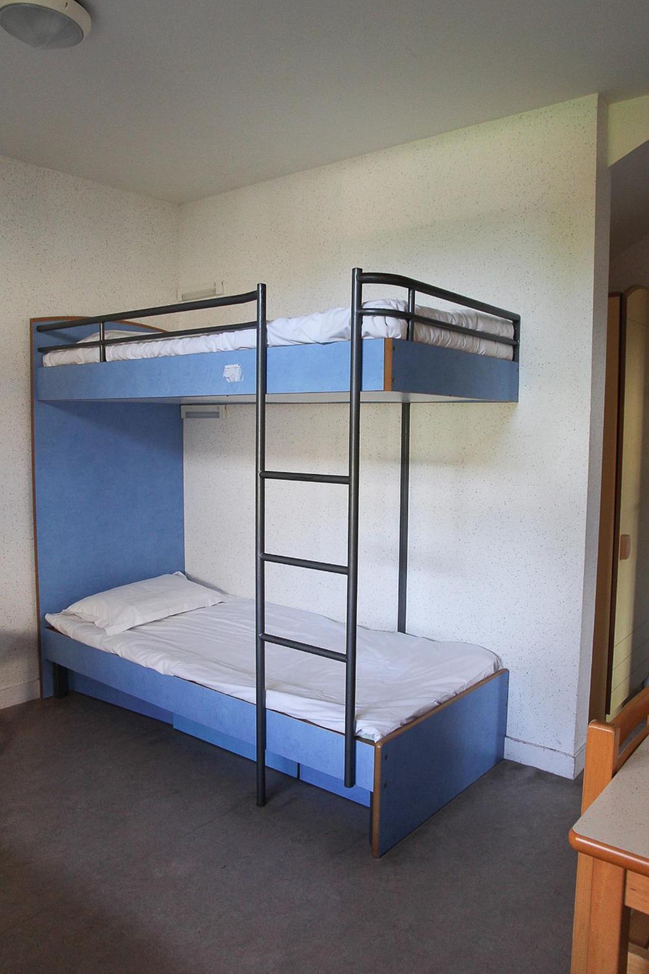 Auberge De Jeunesse Hi Genêts Стая снимка
